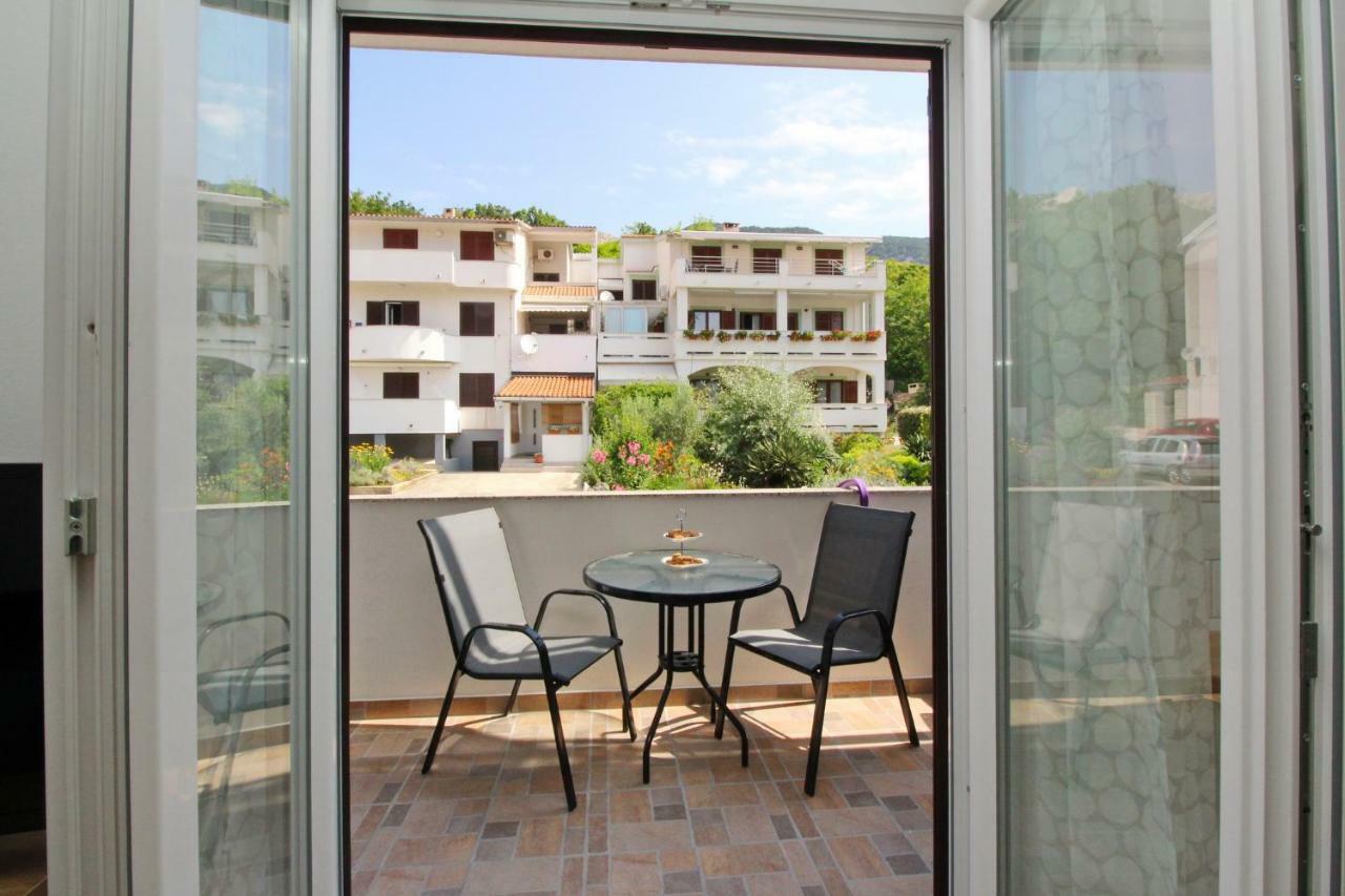 Apartment Sersic Baska  Exterior photo